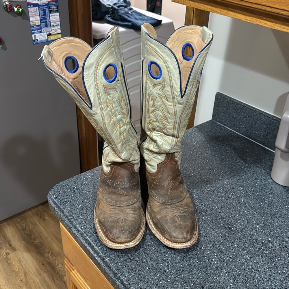 Tony lama boots